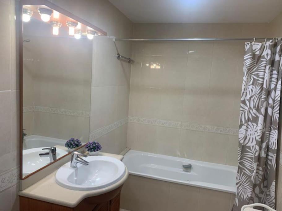 Atlantica Apartment Palamós Extérieur photo